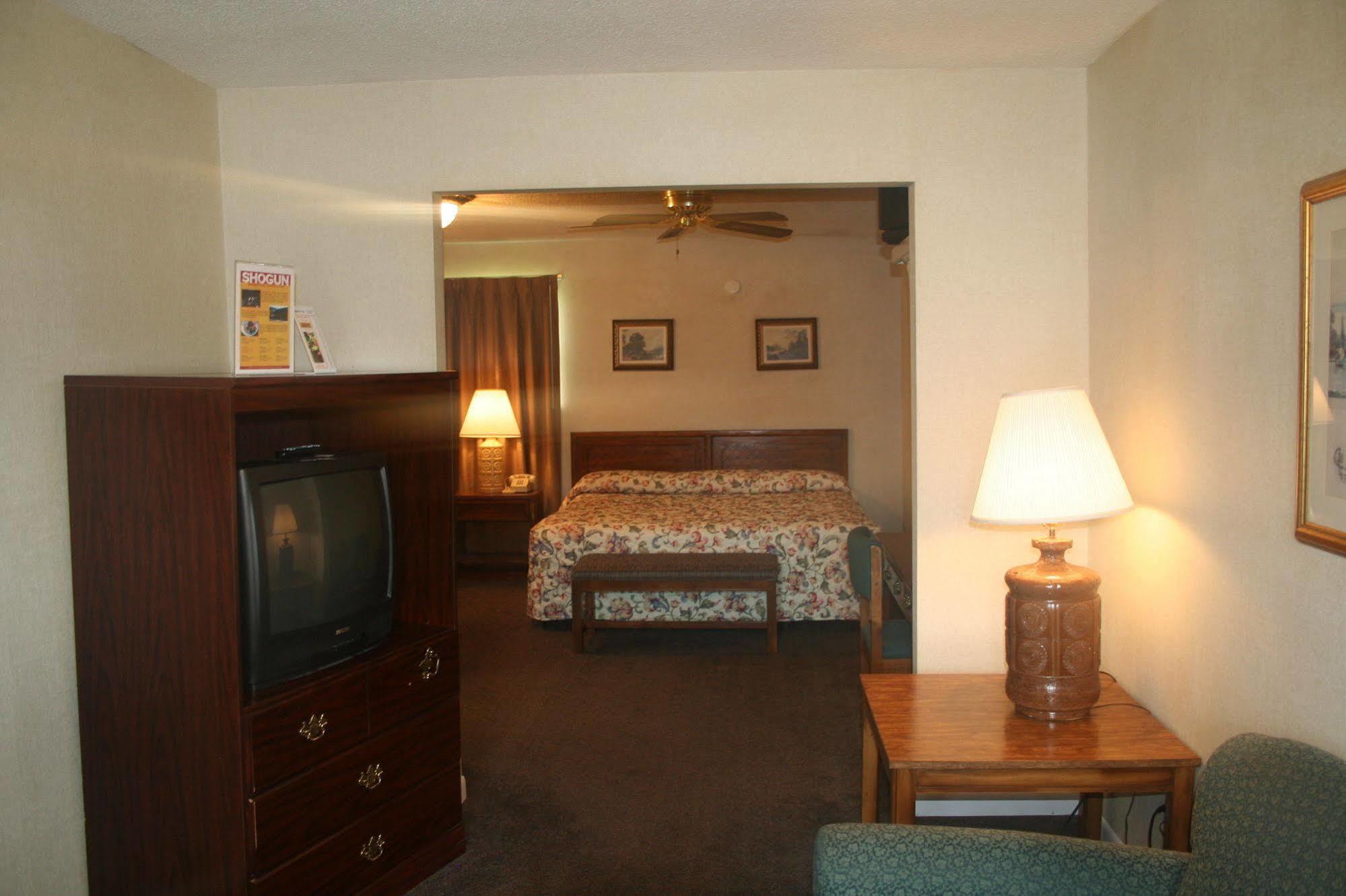 King'S Inn Huntsville Εξωτερικό φωτογραφία