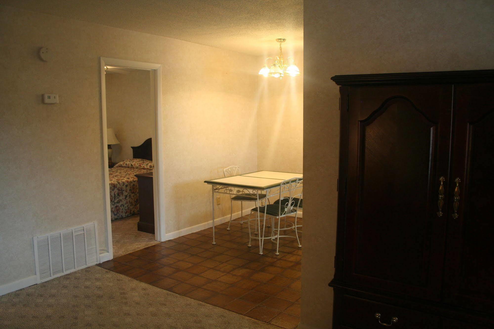 King'S Inn Huntsville Εξωτερικό φωτογραφία